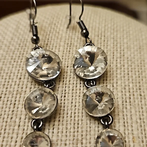 Long Clear Glass Earrings - Picture 3 of 6